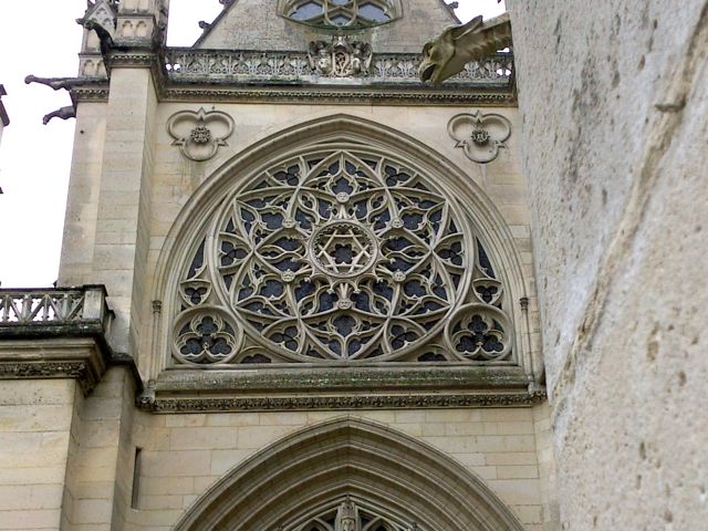 Rose de la Chapelle de Pierrefonds